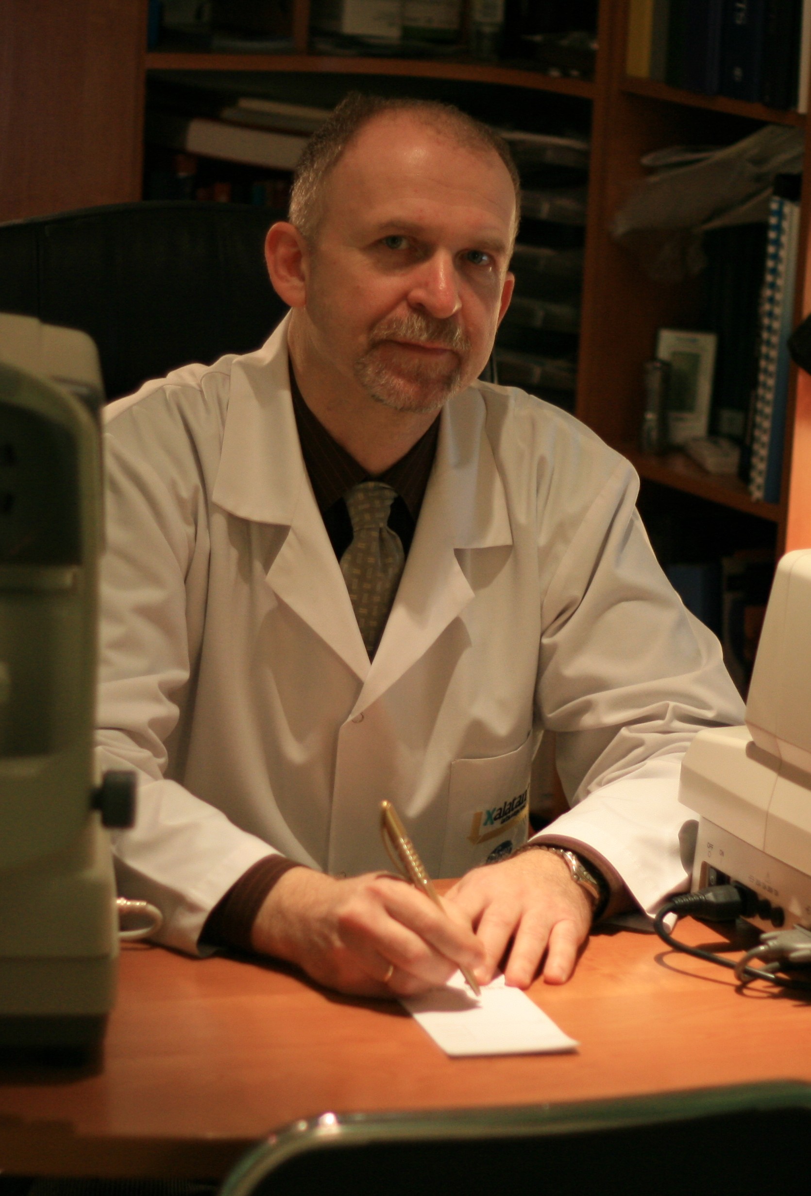 dr Piotr Sobolewski